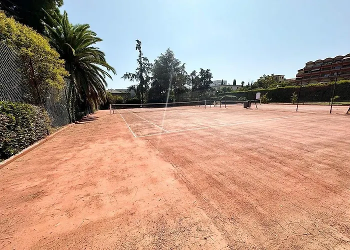 Appartement Superbe 1 Chambres, 2 Tennis, 2 Piscines, Plages, Parking