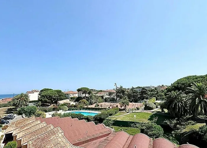 Superbe 1 Chambres, 2 Tennis, 2 Piscines, Plages, Parking *