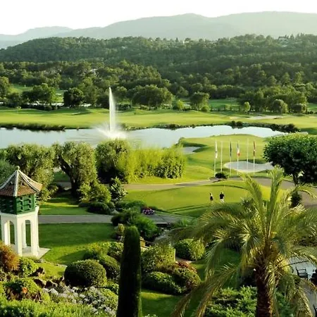 Superbe 1 Chambres, 2 Tennis, 2 Piscines, Plages, Parking