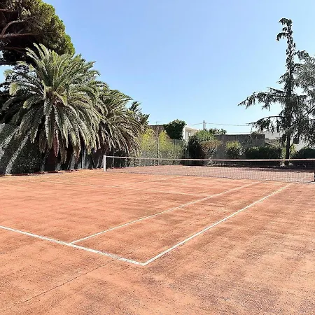 Vue 2 Pieces Tennis Piscine Plages * Antibes
