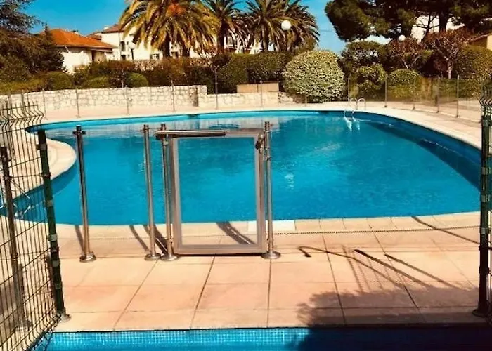 Superbe 1 Chambres, 2 Tennis, 2 Piscines, Plages, Parking Antibes