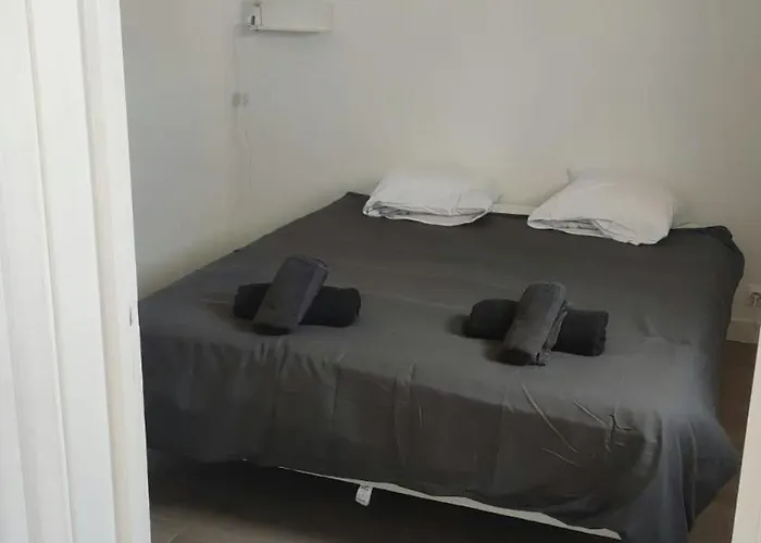 Superbe 1 Chambres, 2 Tennis, 2 Piscines, Plages, Parking Lägenhet Antibes